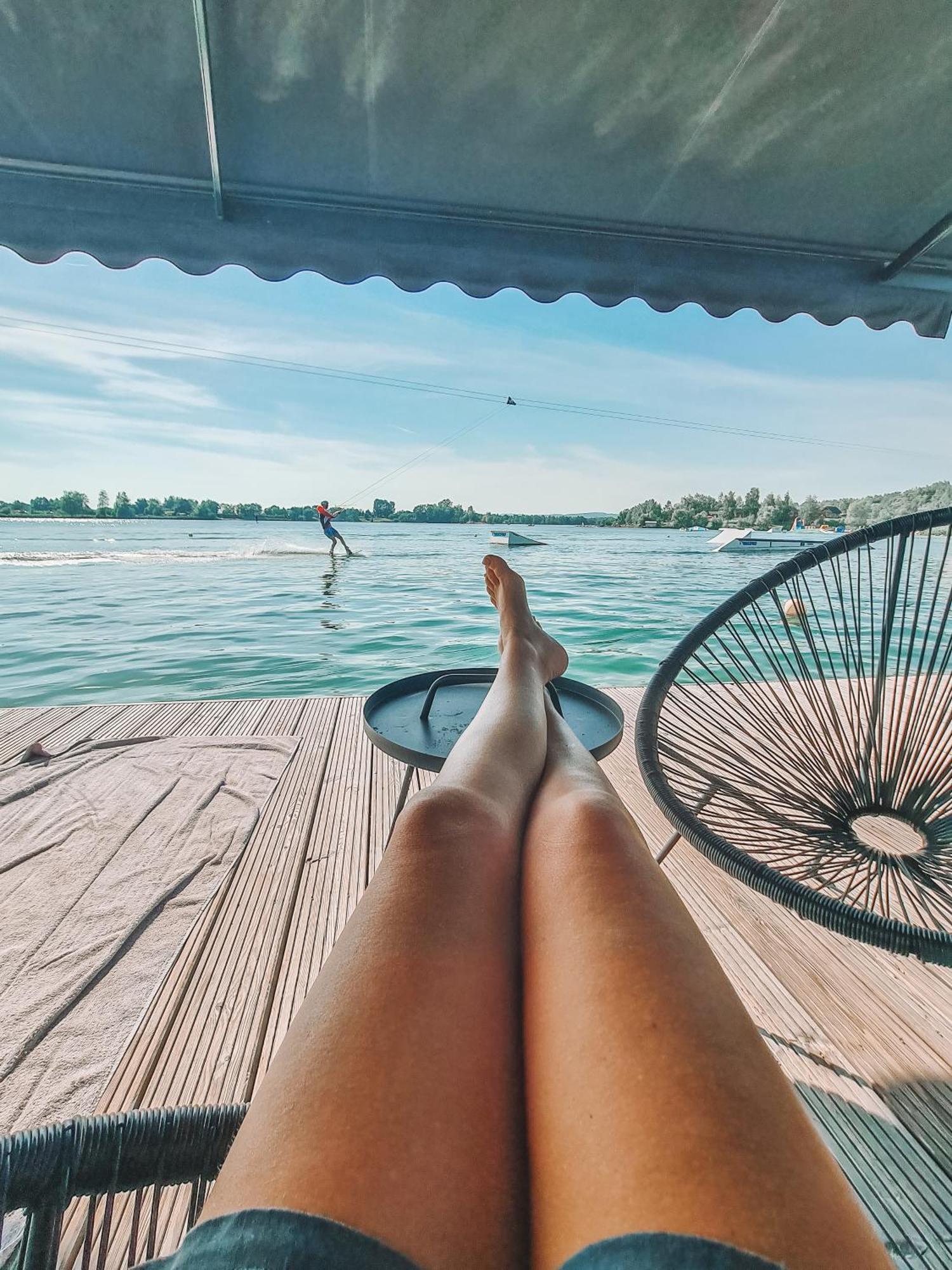 Costa Del Kryspi Caloroczne Domy Na Wodzie Cholerzyn Экстерьер фото